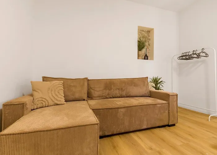 Charming In Centre /w Ac * براتسيلافا